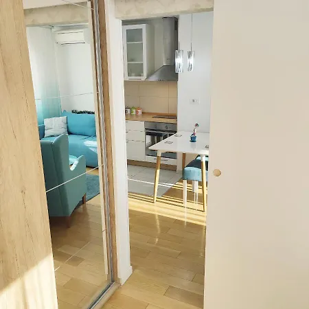 A Blok1 New Apartamento Belgrado